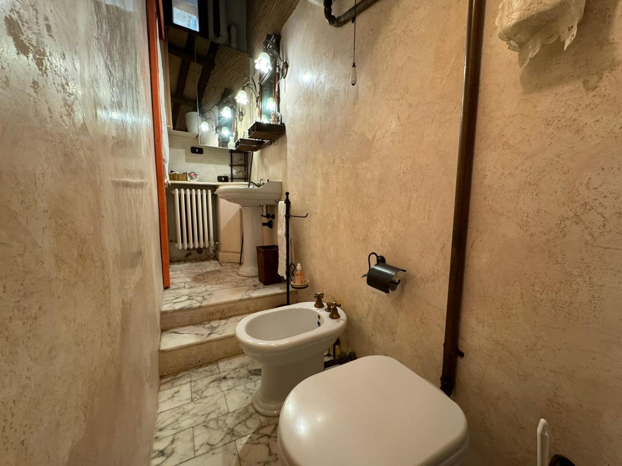 Casa Giulia, Il Gioiello Del Borgo Apartment Certaldo Bagian luar foto