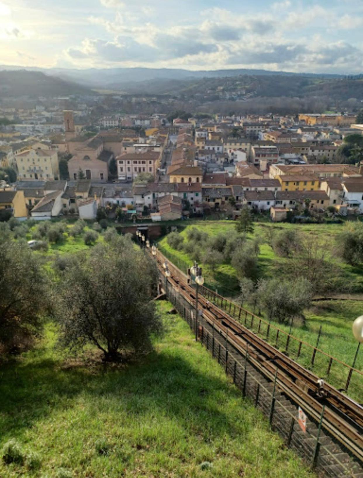 Casa Giulia, Il Gioiello Del Borgo Apartment Certaldo Bagian luar foto